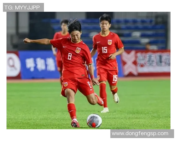 中国足球队球星支援计划助力国内足球发展与国际赛事表现提升 中国足球队球星支援计划助力国内足球发展与国际赛事表现提升