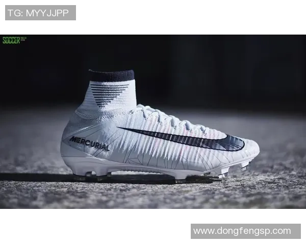 暗煞系列足球鞋球星专属定制款呈现卓越性能与风格完美结合 暗煞系列足球鞋球星专属定制款呈现卓越性能与风格完美结合