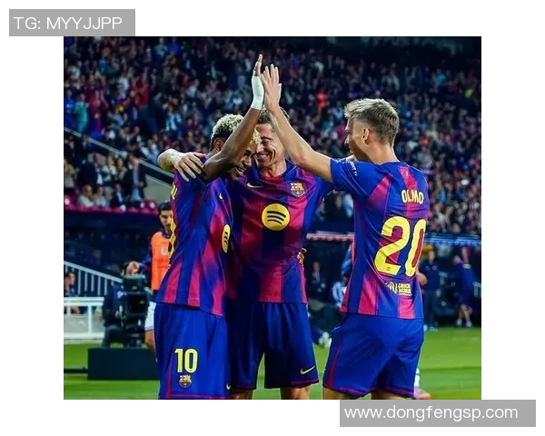 被足球网困住的球星们瞬间尴尬时刻 他们如何面对这一尴尬境地